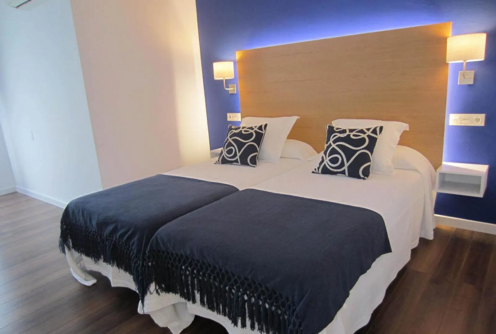 Hotel Llorca Platja de l’Almadrava