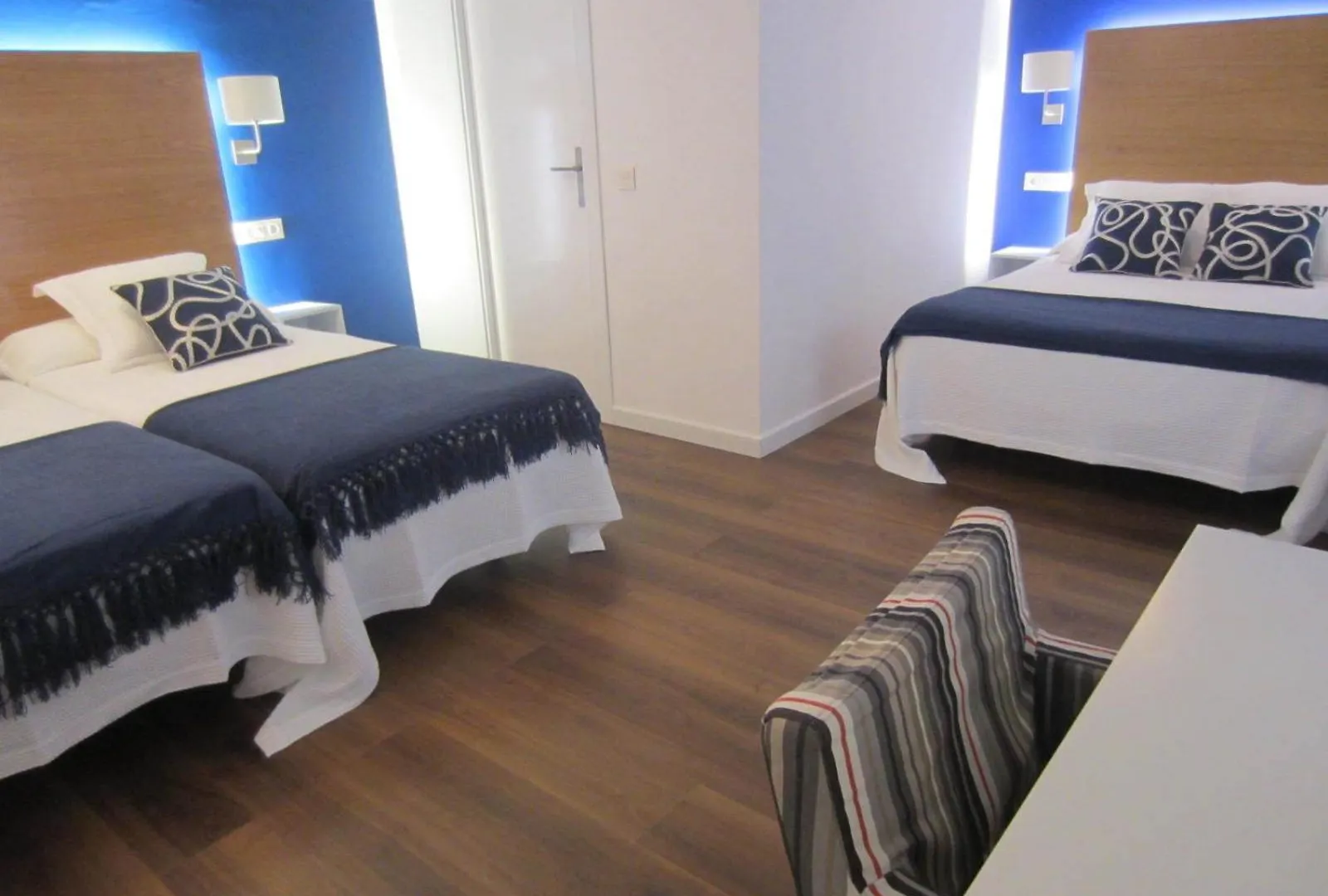 Hotel Llorca Platja de l'Almadrava 2*,